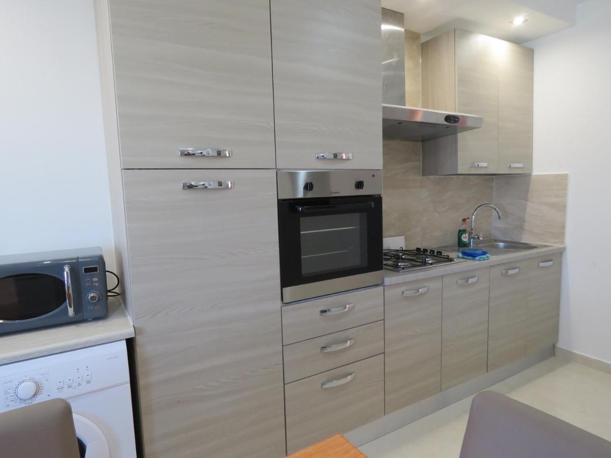 Aquamarine Sea Front Apartments - First Floor Marsaskala Extérieur photo