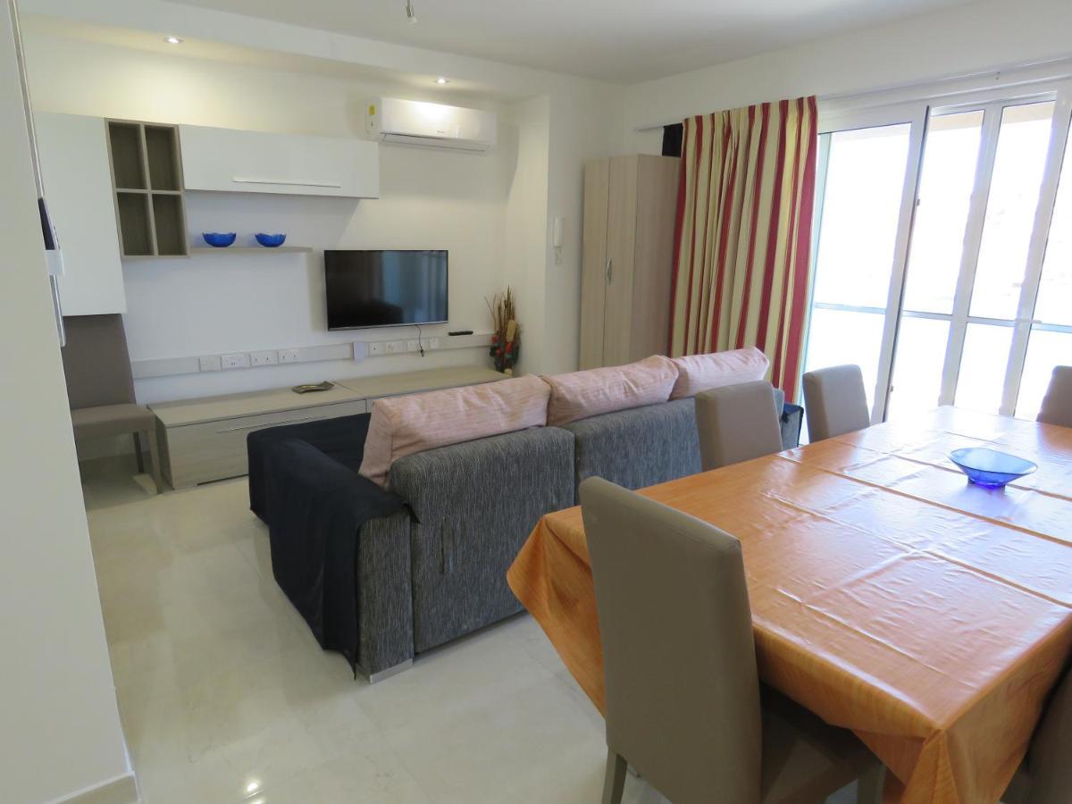 Aquamarine Sea Front Apartments - First Floor Marsaskala Extérieur photo